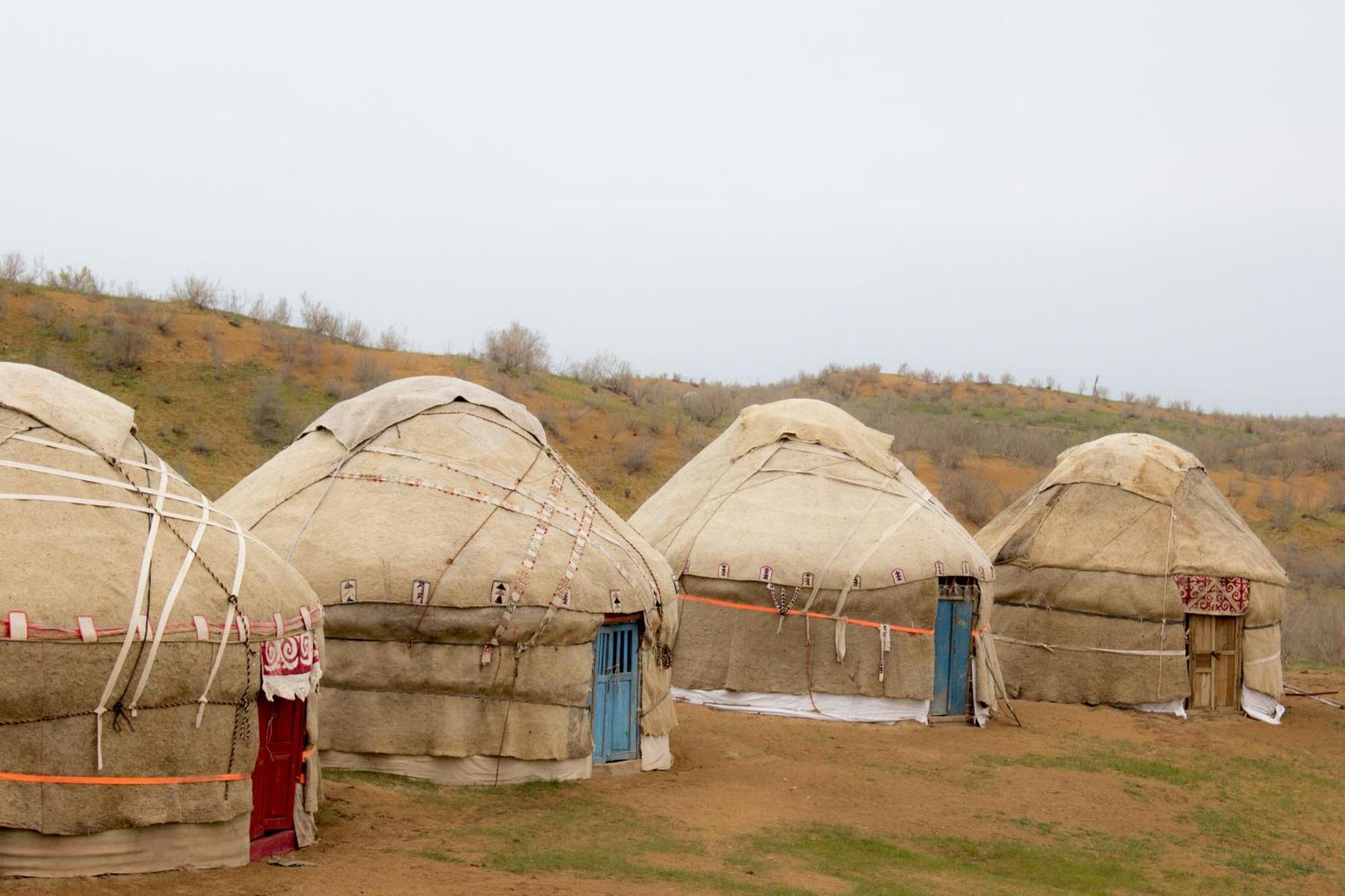 Authentic Uzbek Yurt Camp Eco-Friendly Ξενοδοχείο Nurota Εξωτερικό φωτογραφία