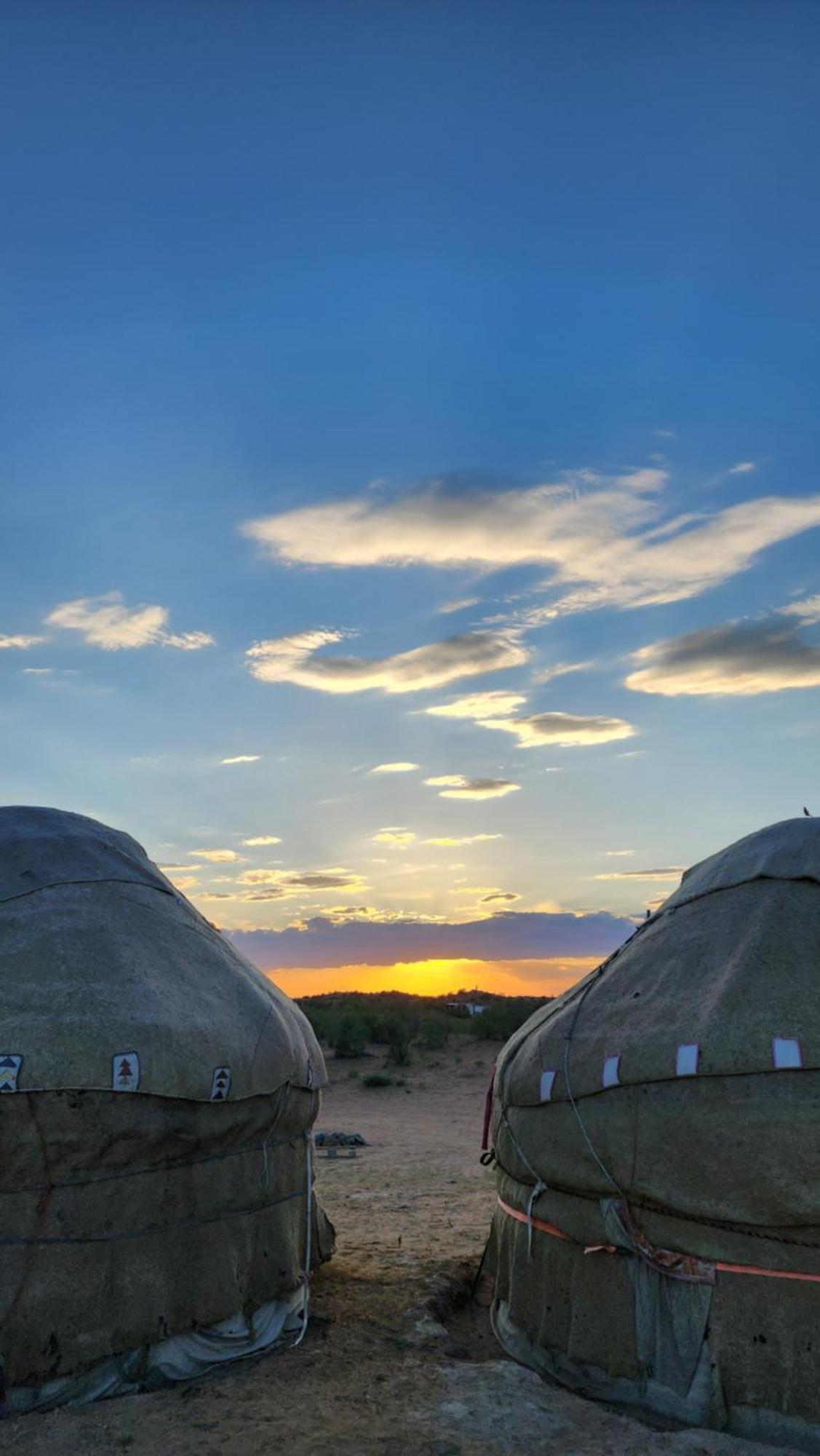 Authentic Uzbek Yurt Camp Eco-Friendly Ξενοδοχείο Nurota Εξωτερικό φωτογραφία
